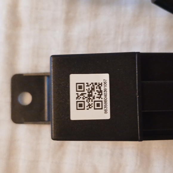 GPS Tracker for Vehicles - DB2 Hard-Wired Tracking Device - Picture 7 of 8